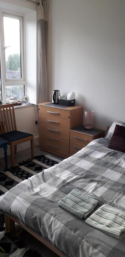 7, Cranehouse Brangbourne Road One Big Double Room Available On Reasonable Price, Shared Flat ロンドン エクステリア 写真