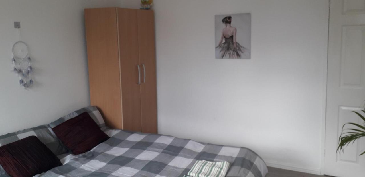 7, Cranehouse Brangbourne Road One Big Double Room Available On Reasonable Price, Shared Flat ロンドン エクステリア 写真